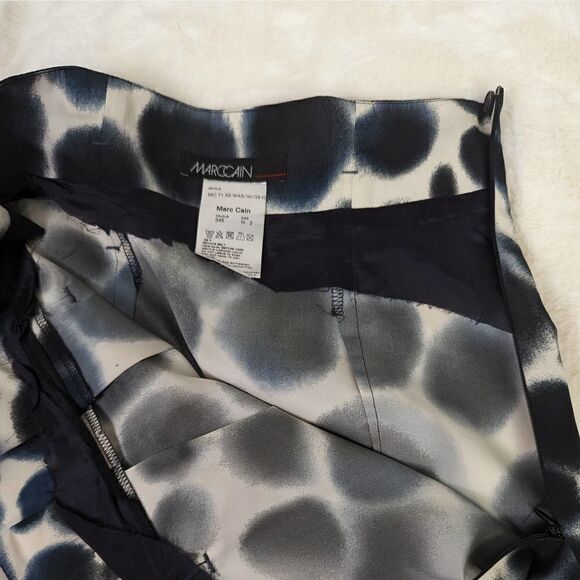 Marc Cain Knee Length Pencil Skirt Black and White Size N2 - Picture 11 of 13